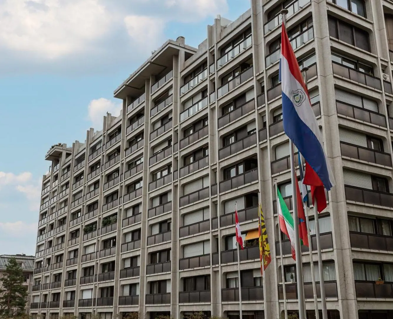 Perle Rare Nations Apartment Geneva Switzerland